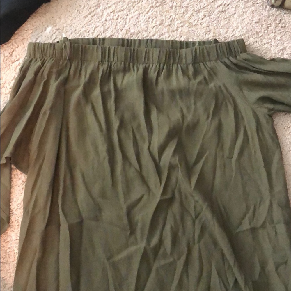 Do + Be olive off the shoulder blouse